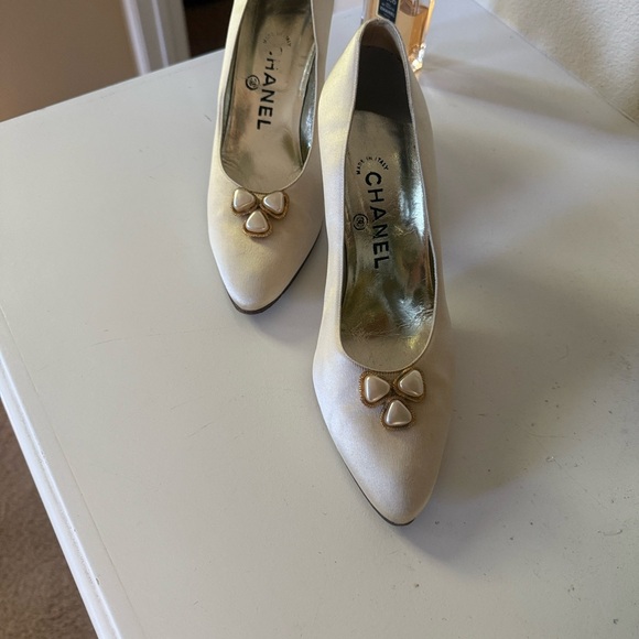 Rare vintage heavily manually embroidered bridal dress size 12 - Picture 10 of 10